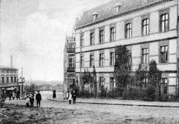 no_40_-_Kirchenstrasse2C_Ecke_Kraftstrasse_1