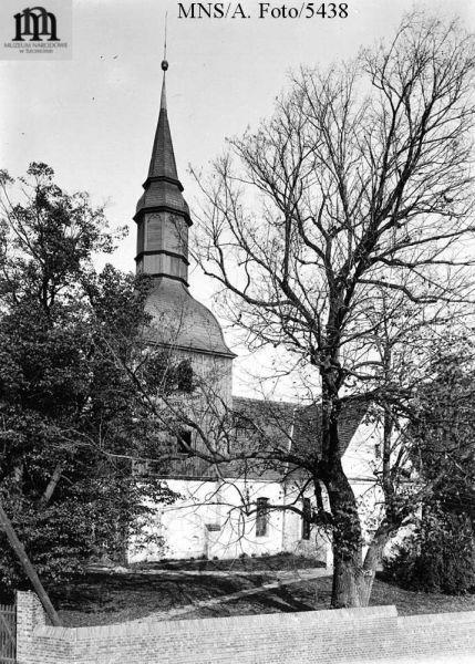 no_05 - Stolzenhagen, Dorfkirche - 01 - MNS A Foto 5438.jpg